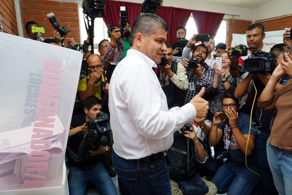 Miguel Riquelme Asegura Tener Triunfo Holgado