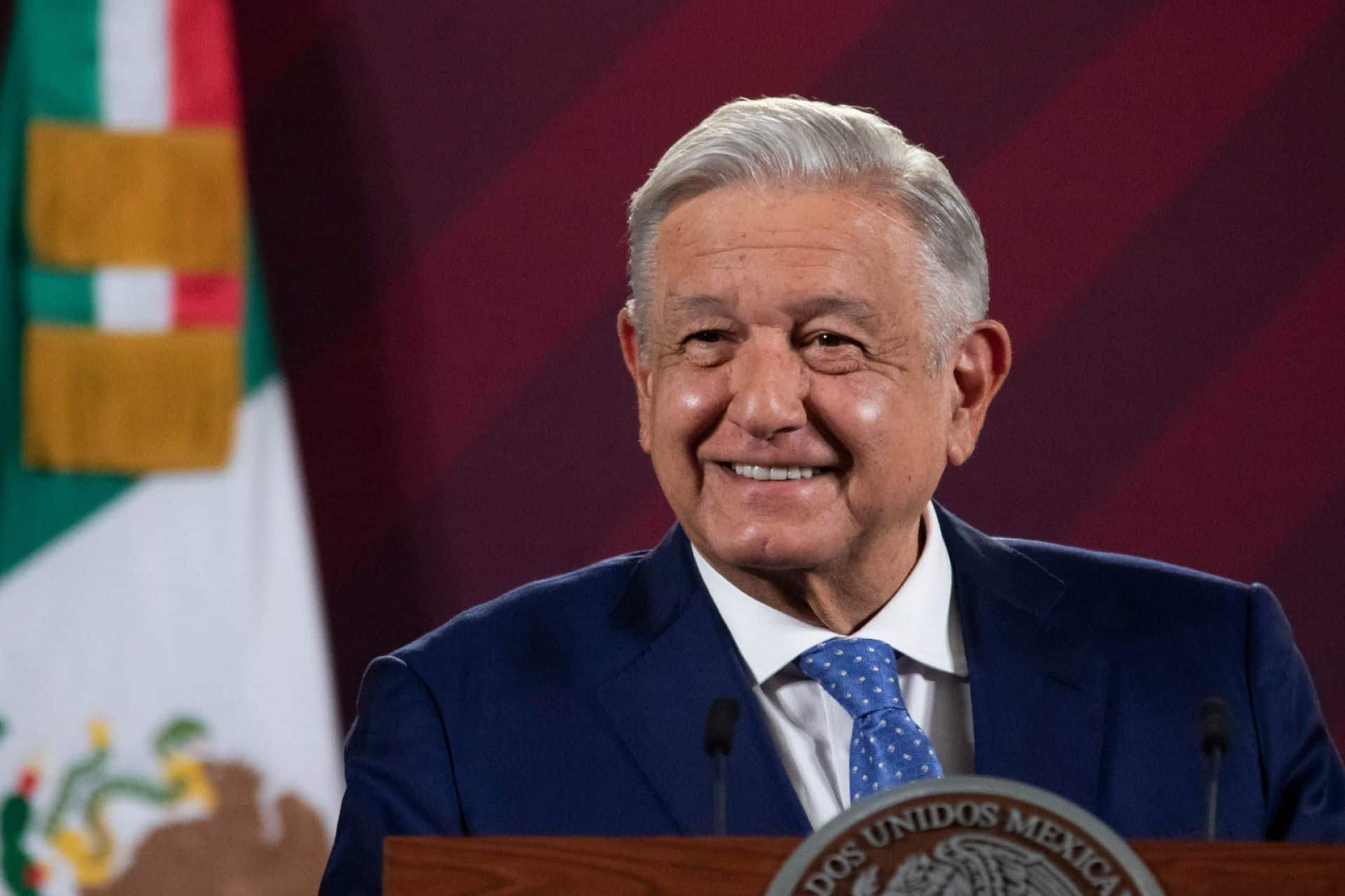 El regreso de AMLO a la mañanera Código Magenta